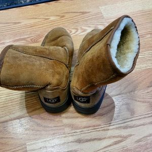 Size 8 Ugg